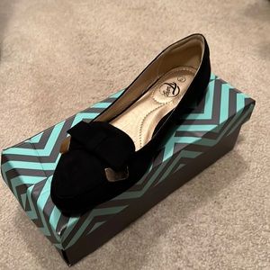 Brand new in box black ballet flat size 6